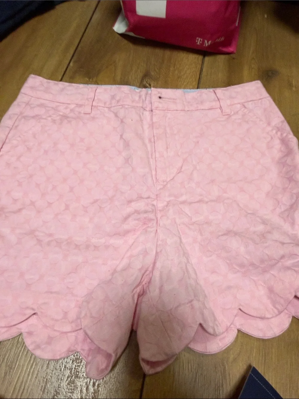 crown & ivy Scallop Hem Shorts Trio - Hot Pink, Light Pink & Black